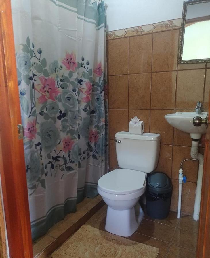 Guayabo  Pochote Lodge מראה חיצוני תמונה